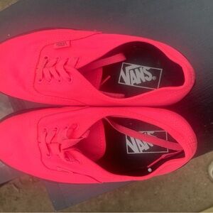 RARE Vans Neon Pink Sneakers NEW WITH TAGS! Size 7.5